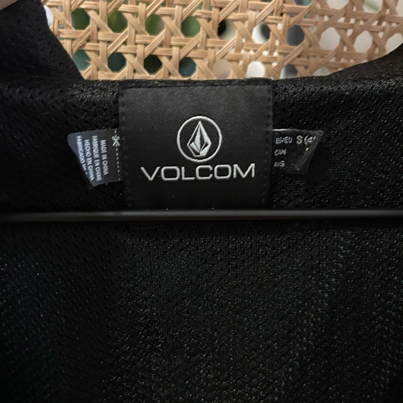 Green Rain Resistant Jacket - Picture 2 of 2